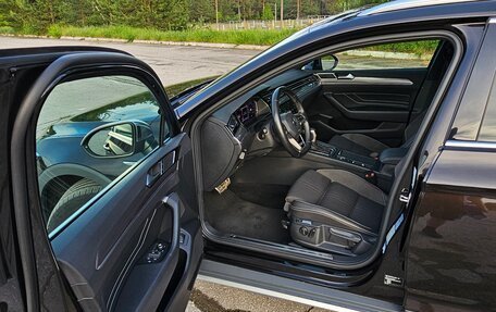 Volkswagen Passat B8 рестайлинг, 2020 год, 2 200 000 рублей, 28 фотография