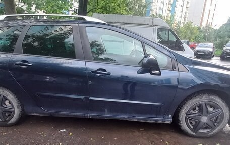 Peugeot 308 II, 2010 год, 395 000 рублей, 4 фотография