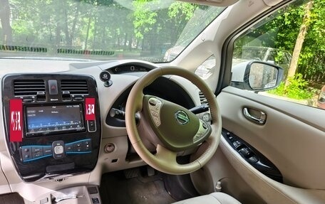 Nissan Leaf I, 2016 год, 900 000 рублей, 9 фотография