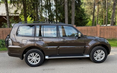 Mitsubishi Pajero IV, 2017 год, 2 400 000 рублей, 5 фотография