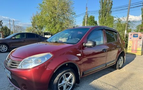 Renault Sandero I, 2012 год, 700 000 рублей, 3 фотография