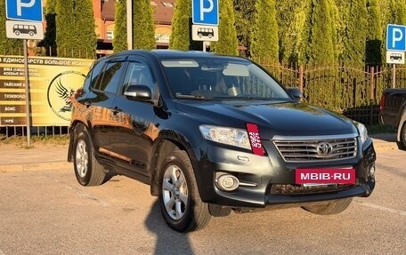 Toyota RAV4, 2011 год, 1 550 000 рублей, 2 фотография