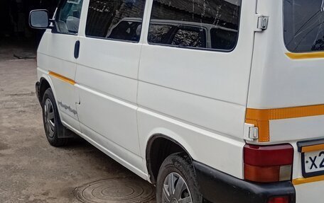 Volkswagen Transporter T4, 1992 год, 550 000 рублей, 2 фотография