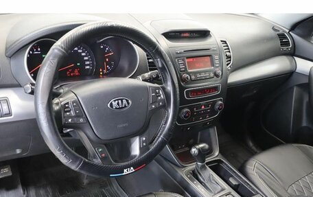 KIA Sorento II рестайлинг, 2013 год, 1 839 000 рублей, 6 фотография