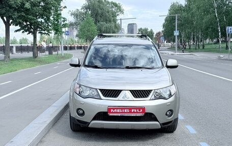 Mitsubishi Outlander III рестайлинг 3, 2008 год, 1 200 000 рублей, 1 фотография
