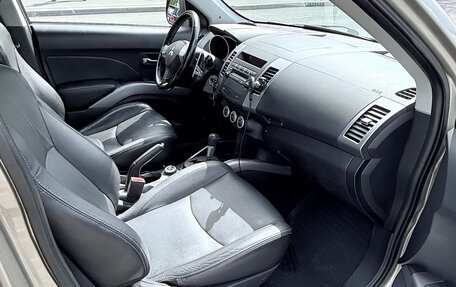 Mitsubishi Outlander III рестайлинг 3, 2008 год, 1 200 000 рублей, 15 фотография