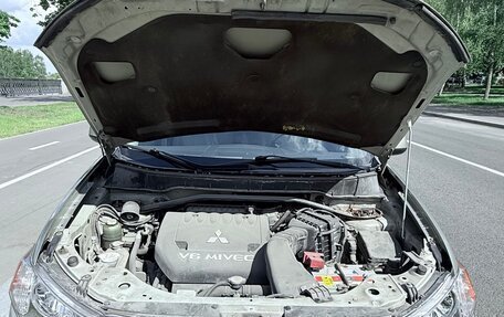 Mitsubishi Outlander III рестайлинг 3, 2008 год, 1 200 000 рублей, 31 фотография