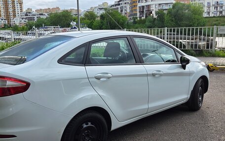 Ford Fiesta, 2015 год, 800 000 рублей, 6 фотография