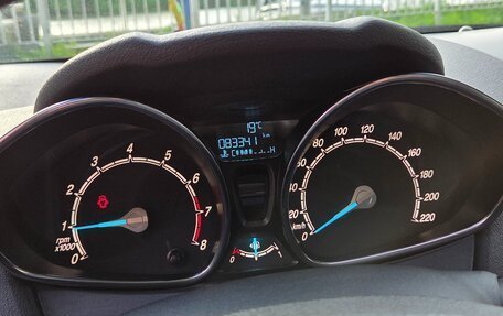 Ford Fiesta, 2015 год, 800 000 рублей, 23 фотография