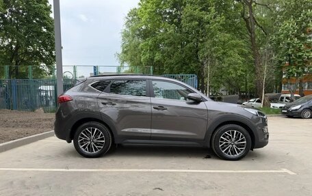Hyundai Tucson III, 2019 год, 2 520 000 рублей, 4 фотография