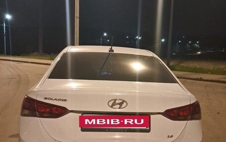 Hyundai Solaris II рестайлинг, 2019 год, 940 000 рублей, 2 фотография