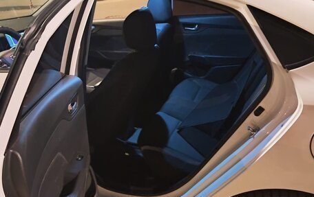 Hyundai Solaris II рестайлинг, 2019 год, 940 000 рублей, 12 фотография