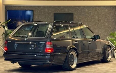 Mercedes-Benz E-Класс, 1995 год, 9 680 000 рублей, 3 фотография