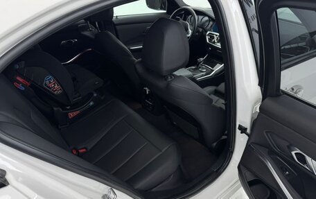 BMW 3 серия, 2019 год, 2 699 999 рублей, 7 фотография