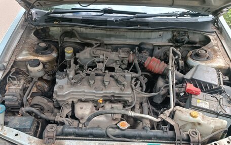Nissan Avenir II, 2004 год, 250 000 рублей, 8 фотография
