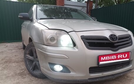 Toyota Avensis III рестайлинг, 2007 год, 500 000 рублей, 2 фотография