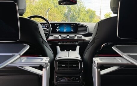 Mercedes-Benz Maybach GLS I, 2020 год, 14 000 000 рублей, 21 фотография