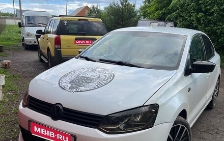 Volkswagen Polo VI (EU Market), 2014 год, 635 000 рублей, 1 фотография