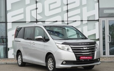 Toyota Noah III, 2014 год, 1 950 000 рублей, 1 фотография
