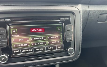 Skoda Fabia II, 2011 год, 780 000 рублей, 12 фотография