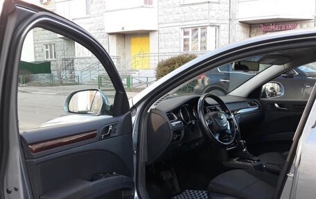 Skoda Superb III рестайлинг, 2013 год, 700 000 рублей, 8 фотография