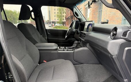 Toyota Land Cruiser Prado, 2024 год, 8 700 000 рублей, 13 фотография