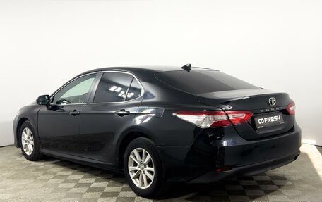 Toyota Camry, 2020 год, 1 985 900 рублей, 2 фотография