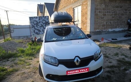 Renault Logan II, 2019 год, 600 000 рублей, 1 фотография