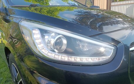 Hyundai Solaris II рестайлинг, 2014 год, 900 000 рублей, 21 фотография