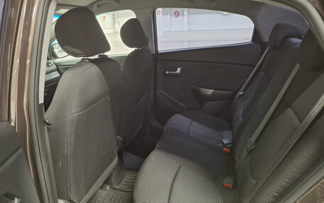 KIA Rio III рестайлинг, 2015 год, 995 000 рублей, 12 фотография