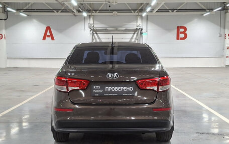KIA Rio III рестайлинг, 2015 год, 995 000 рублей, 6 фотография