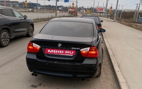BMW 3 серия, 2007 год, 1 000 000 рублей, 2 фотография