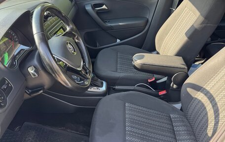 Volkswagen Polo VI (EU Market), 2016 год, 1 111 111 рублей, 8 фотография