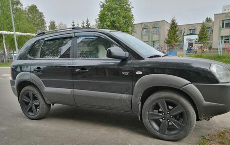 Hyundai Tucson III, 2005 год, 920 000 рублей, 2 фотография