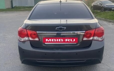 Chevrolet Cruze II, 2013 год, 700 000 рублей, 10 фотография