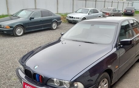 BMW 5 серия, 2001 год, 550 000 рублей, 2 фотография