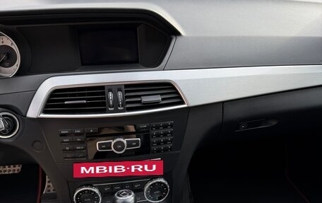 Mercedes-Benz C-Класс, 2014 год, 1 490 000 рублей, 24 фотография