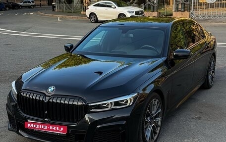 BMW 7 серия, 2020 год, 5 800 000 рублей, 3 фотография