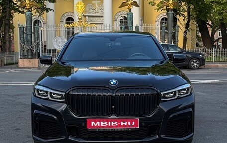 BMW 7 серия, 2020 год, 5 800 000 рублей, 1 фотография
