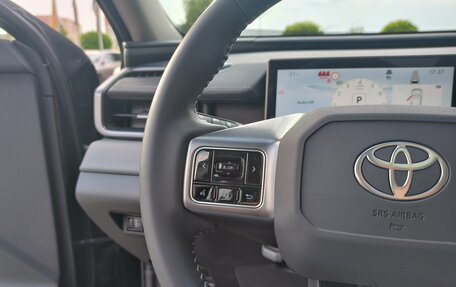 Toyota RAV4, 2026 год, 4 320 000 рублей, 27 фотография
