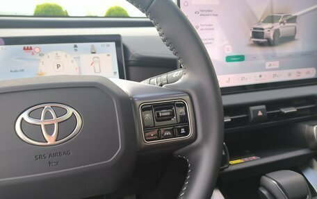 Toyota RAV4, 2026 год, 4 320 000 рублей, 28 фотография
