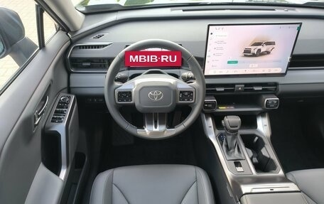 Toyota RAV4, 2026 год, 4 320 000 рублей, 21 фотография
