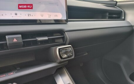 Toyota RAV4, 2026 год, 4 320 000 рублей, 36 фотография