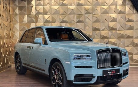Rolls-Royce Cullinan, 2022 год, 39 900 000 рублей, 1 фотография