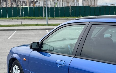 Mazda Familia, 2001 год, 550 000 рублей, 10 фотография