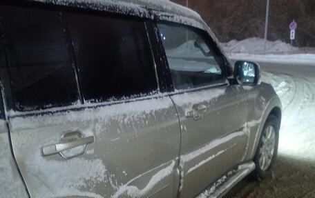 Mitsubishi Pajero IV, 2008 год, 1 550 000 рублей, 10 фотография