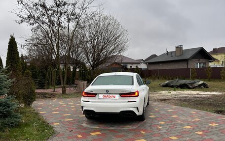 BMW 3 серия, 2019 год, 4 700 000 рублей, 29 фотография