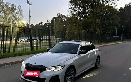 BMW 3 серия, 2019 год, 4 700 000 рублей, 23 фотография