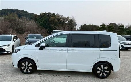Honda Freed, 2025 год, 2 085 000 рублей, 4 фотография