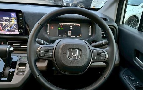 Honda Freed, 2025 год, 2 085 000 рублей, 12 фотография